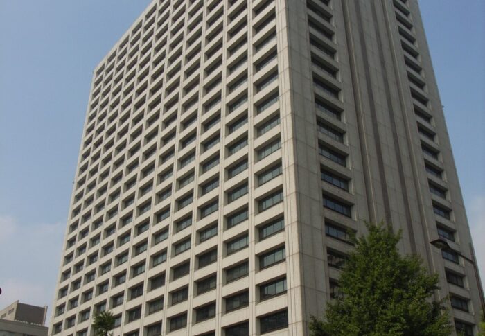 育児休業給付の添付書類が2026年8月1日から一部不要に｜出生時育児休業給付金・出生後休業支援給付金・育児時短就業給付の対象者チェック