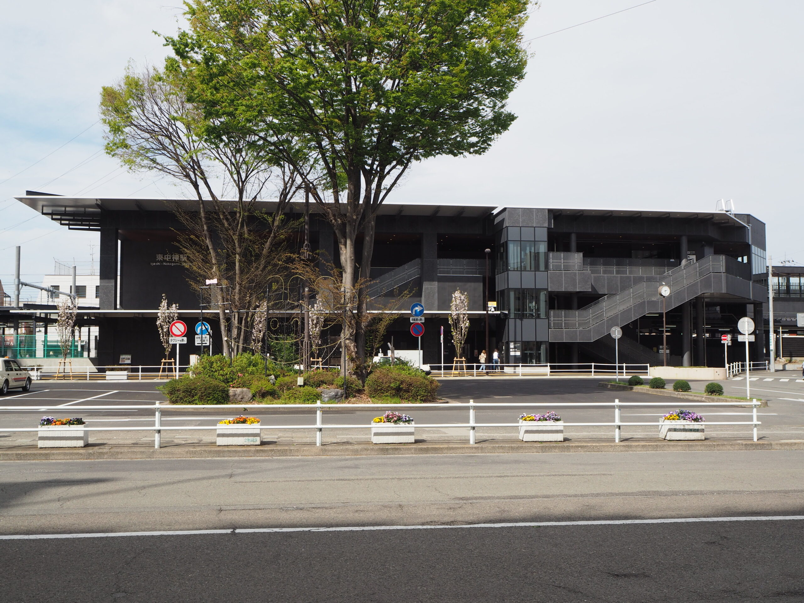 JR青梅線 東中神駅の南口