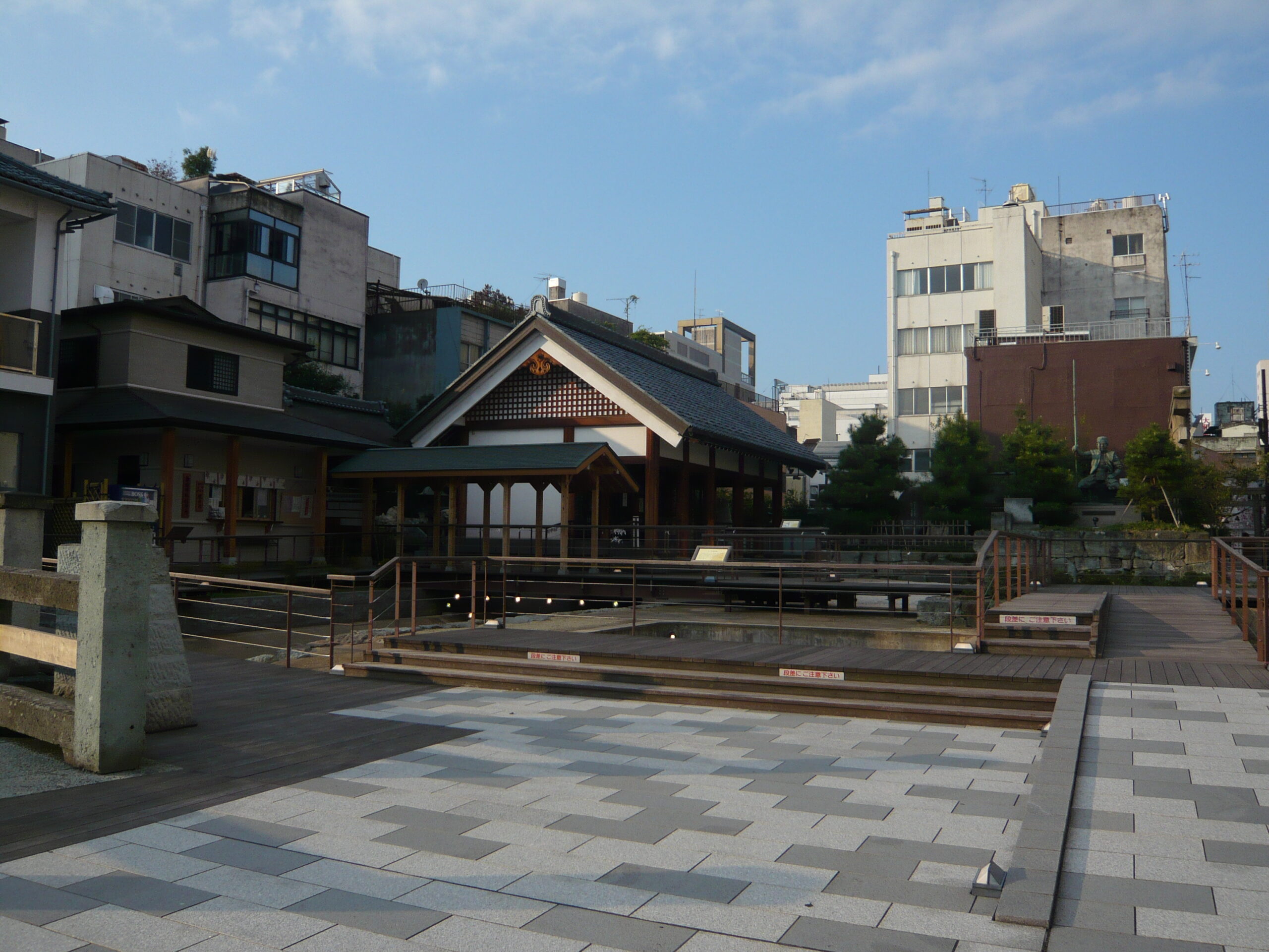 柴田神社(北庄城址、福井市)