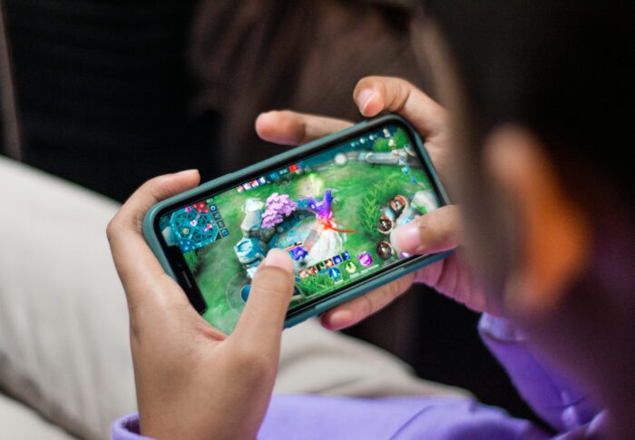 Legion Y700 Infiniteは日本で買える？発売日・価格・スペックと技適の注意点【2026年8月時点】