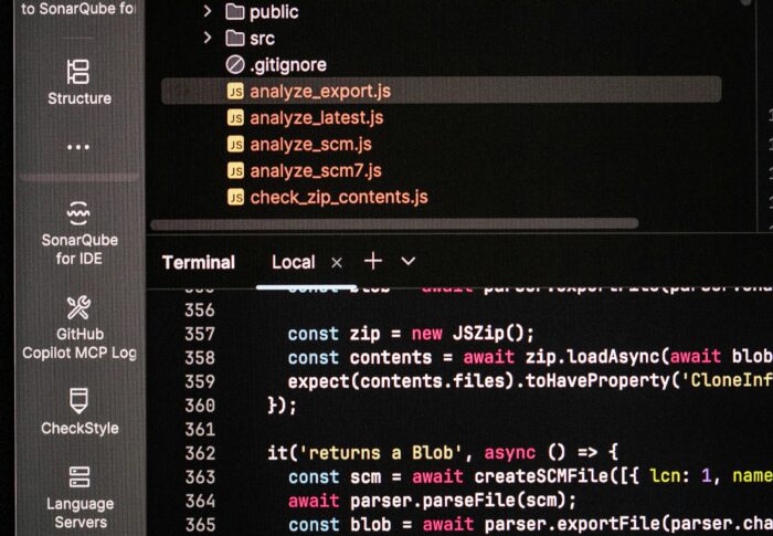Claude Codeの/code-review・/verifyが自動実行されなくなった理由と新しい使い方【v2.1.215以降】