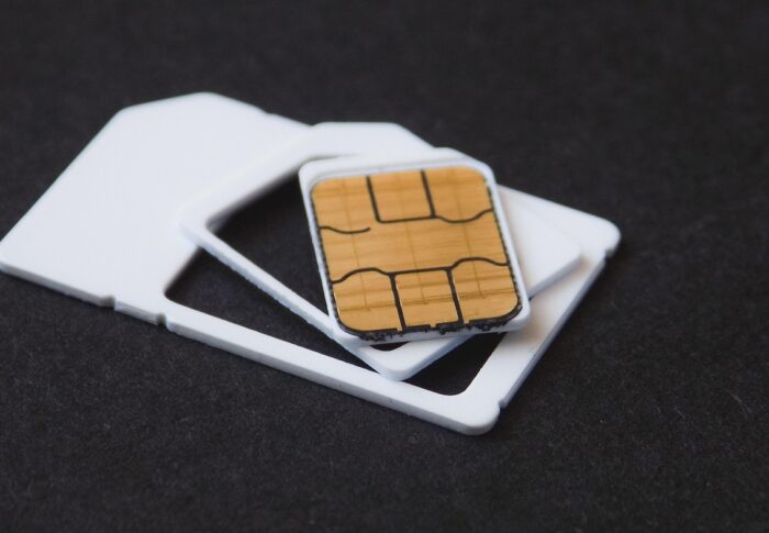 eSIMが開通できない時の対処法9選｜QRコード読み取れない・圏外・アクティベート失敗を症状別に解決