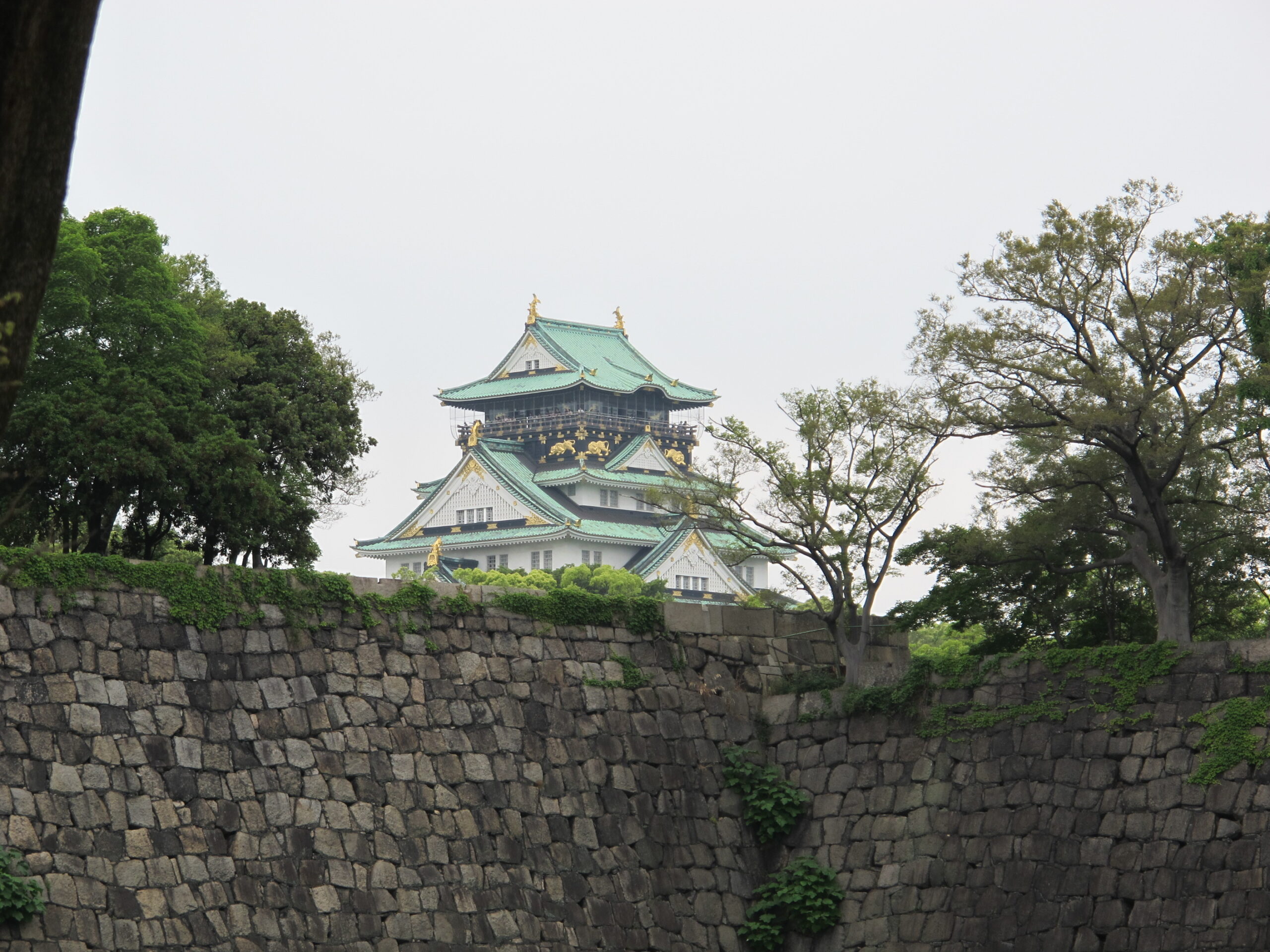 大阪城天守閣の外観