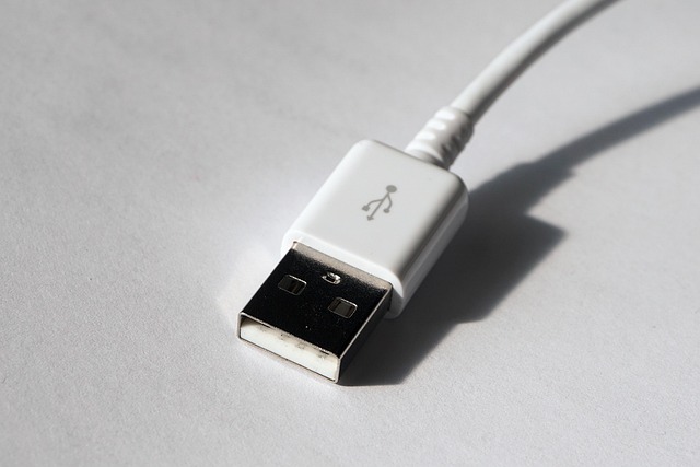 USBケーブルの接続部