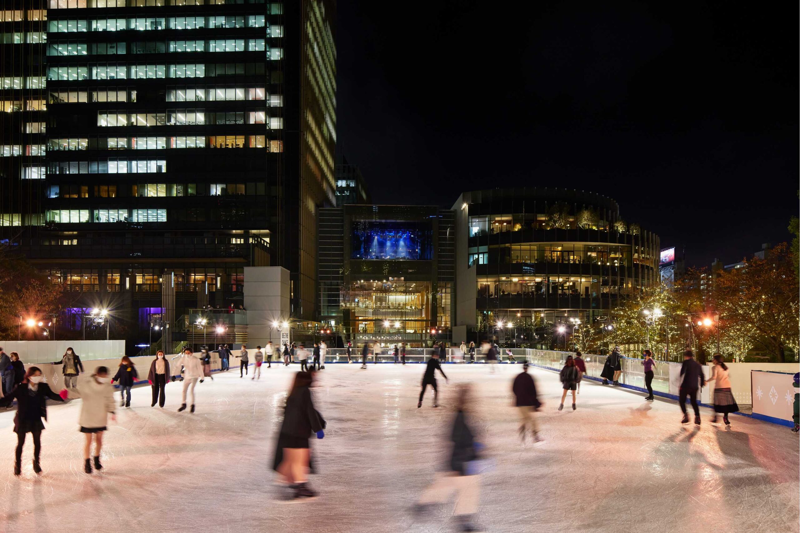 RALPH LAUREN MIDTOWN ICE RINK(過去の様子)